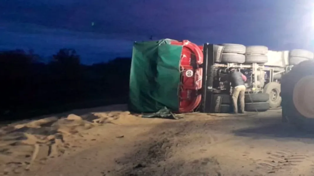 vuelco-camion-ruta-18