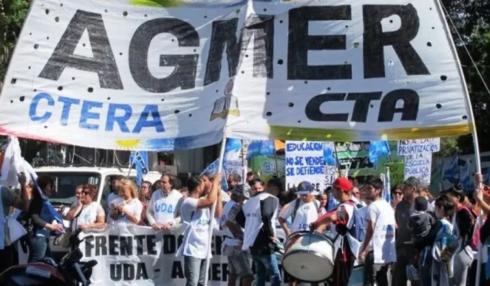 Agmer cargó contra Frigerio por la reforma jubilatoria: No detiene la maquinaria de ajuste