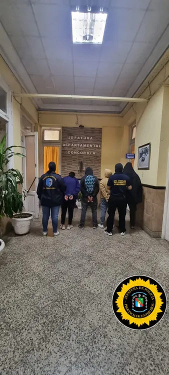 cuatro