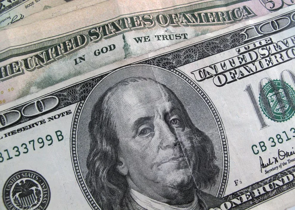 dolar