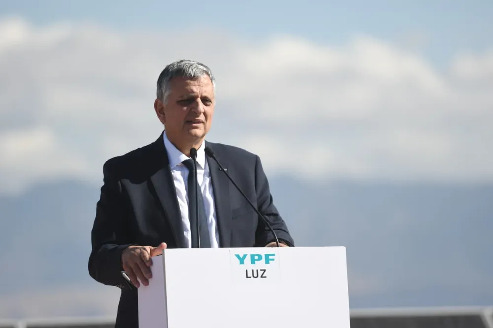 Horacio Marín inauguró junto a Adorni "El Quemado", el mayor parque solar del país, y aseguró que YPF evalúa más RIGI para Vaca Muerta