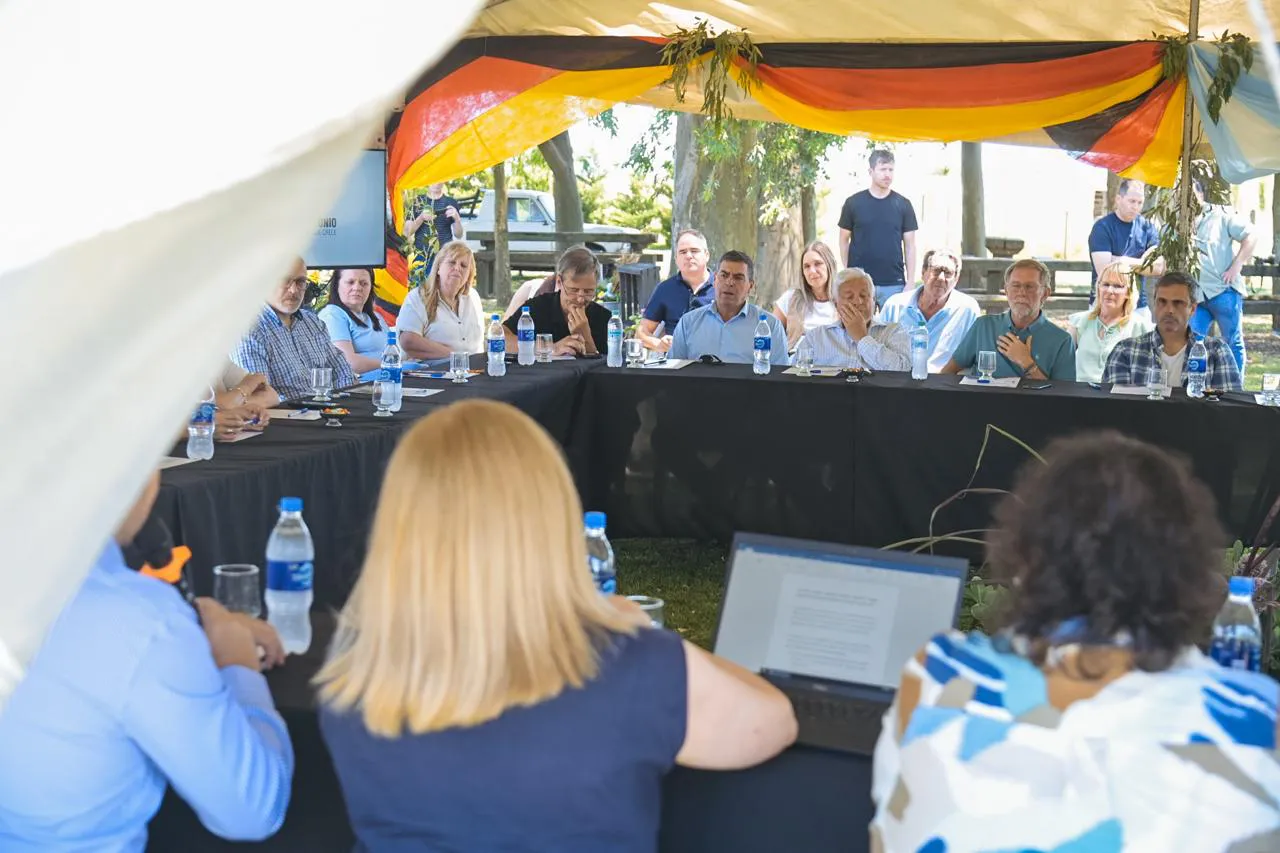 whatsapp-image-2025-11-15-at-7.44.46-pm_0