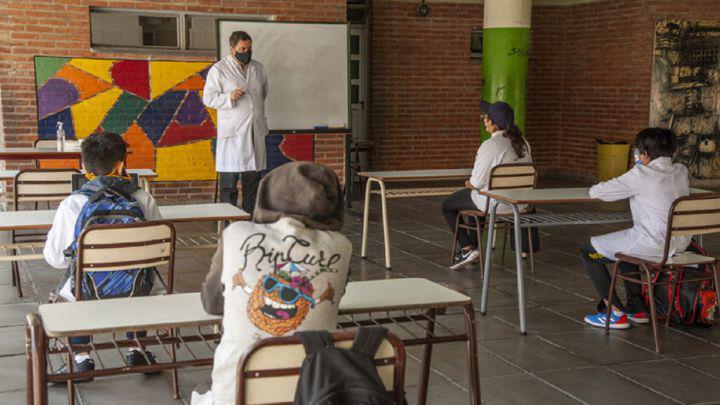 presencialidad escuelas