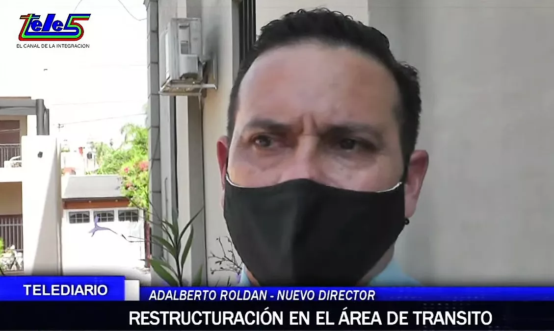Adalberto Roldán, junto a Nadia Cutro, dirigen la Central de Tránsito Municipal.