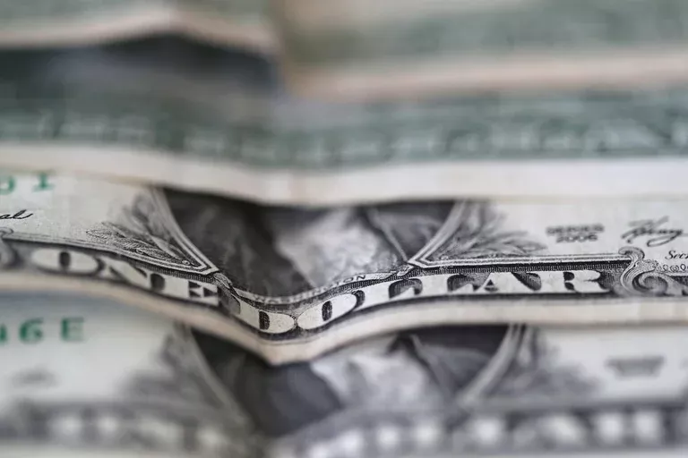 Dólar