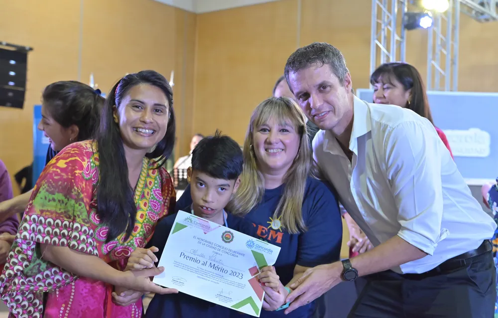 PREMIO AL MÉRITO - 2023 (8)