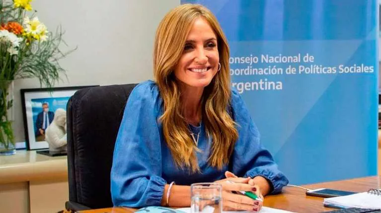 VICTORIA TOLOSA PAZ