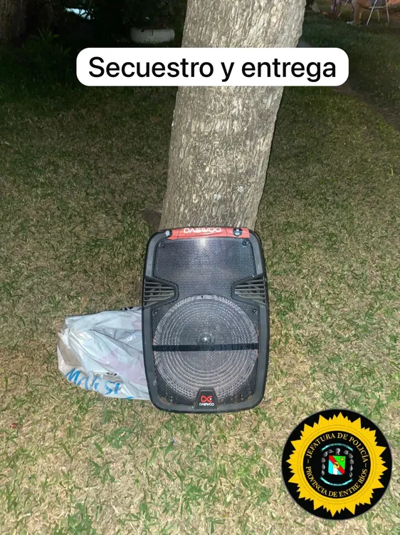 RECEPTACIÓN SOSPECHOSA - Parlante