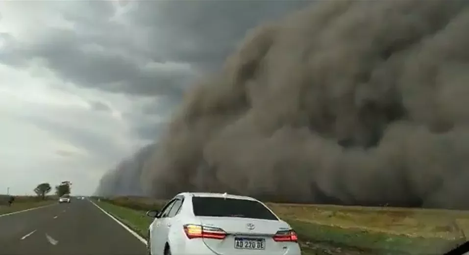 Tormentas de cenizas_01