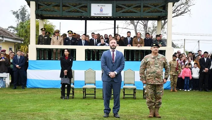 Azcué Acto Bandera 1