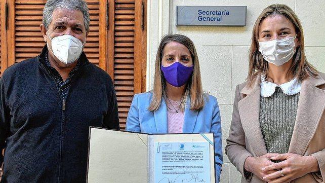 Mujeres que construyen