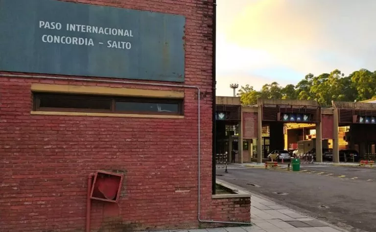 Paso fronterizo Concordia Salto