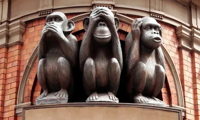 monos