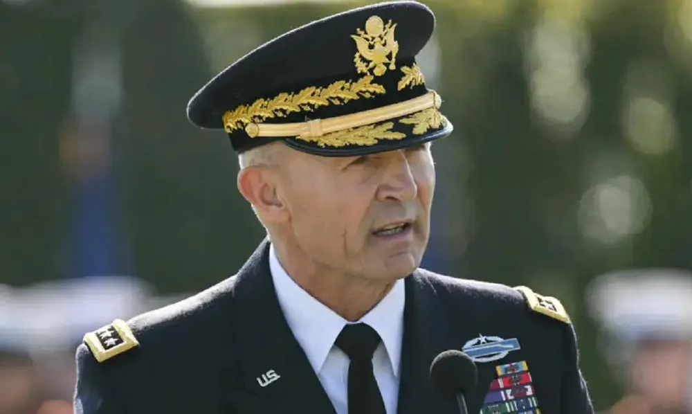 trump-echo-al-jefe-del-ejercito-estados-unidos-plena-guerra-iran