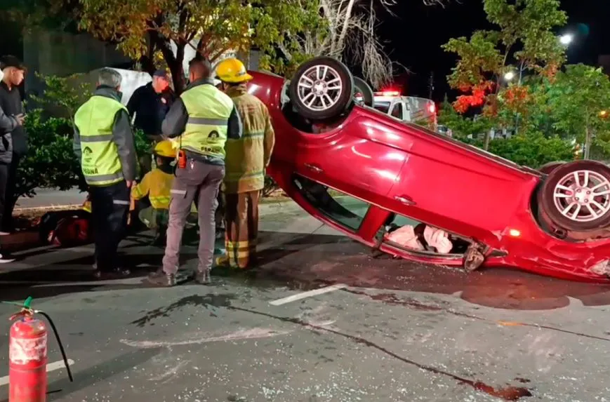 transito feroz vuelco