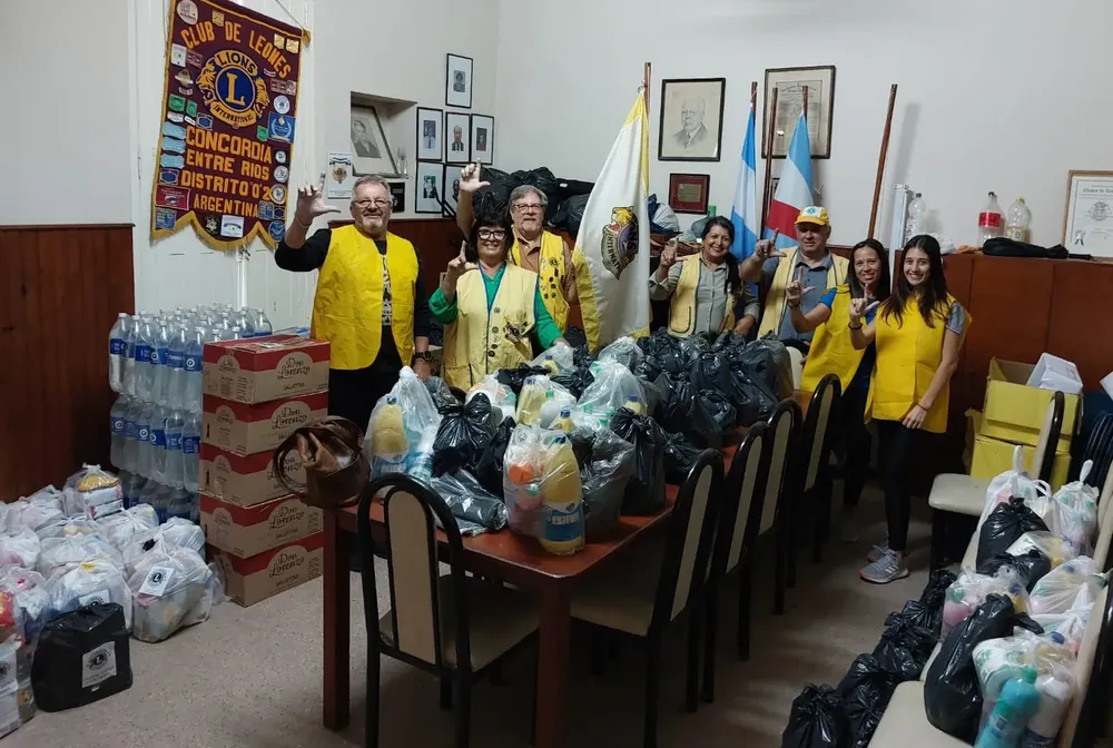 CLUB DE LEONES (4)