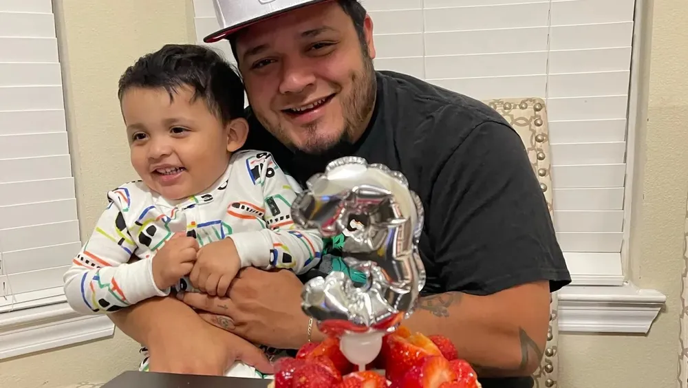 kilmar-armando-abrego-garcia-and-his-son