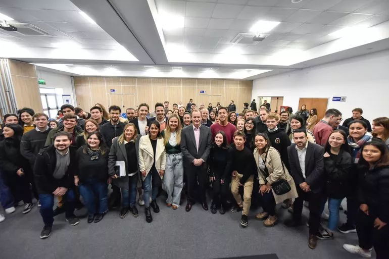 Jóvenes y Bordet