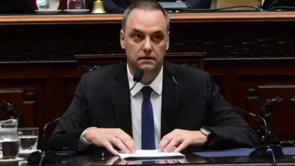 ador