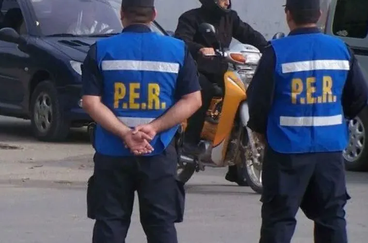 policias