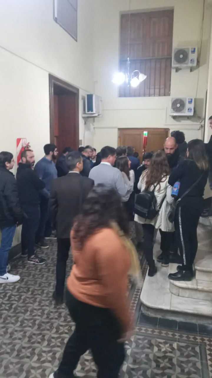 4db8f846-401a-4dd2-93dd-fd5bdf92660b