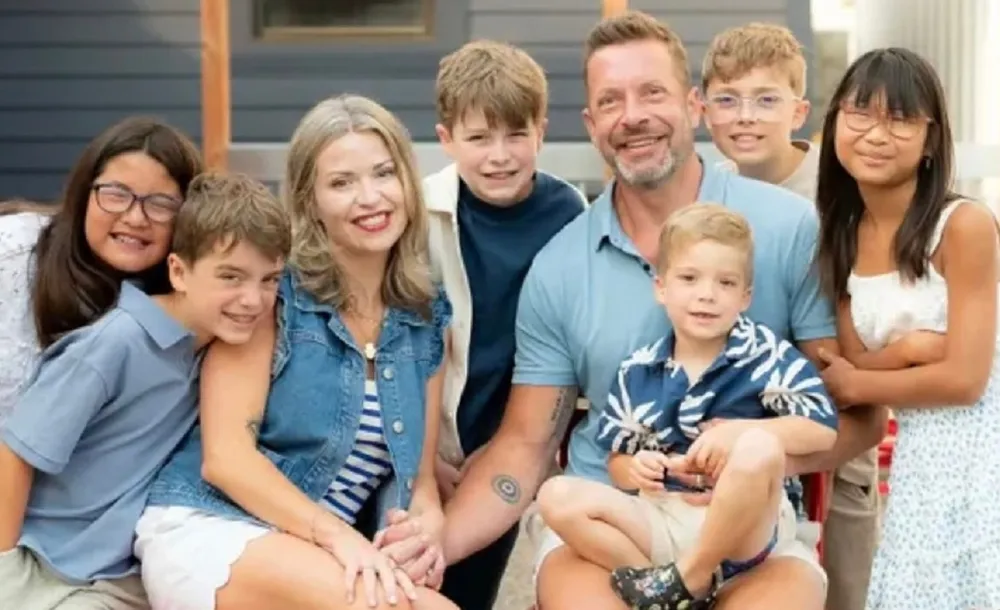 en-michigan-kristopher-karolkiewicz-asesino-su-esposa-amanda-mandy-karolkiewicz-y-sus-seis-hijos-prendio-fuego-el-hogar-y-luego-se-suicido