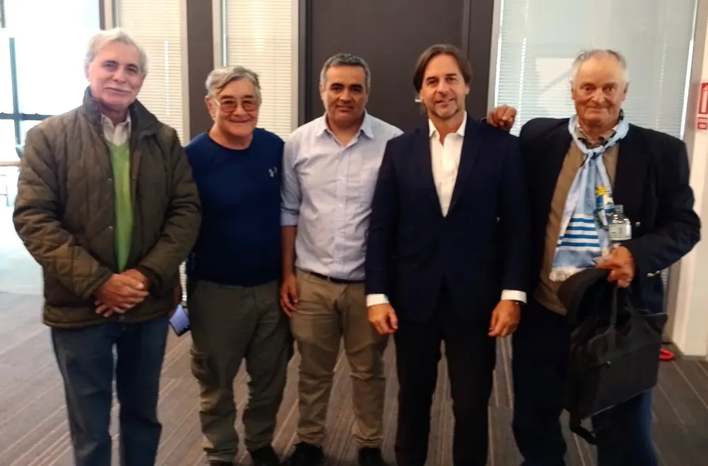 ex obreros salto grande, trabajadores, lacalle