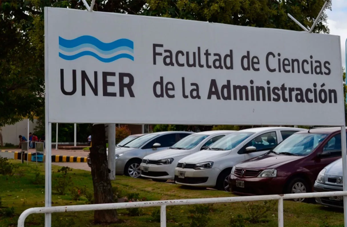UNER