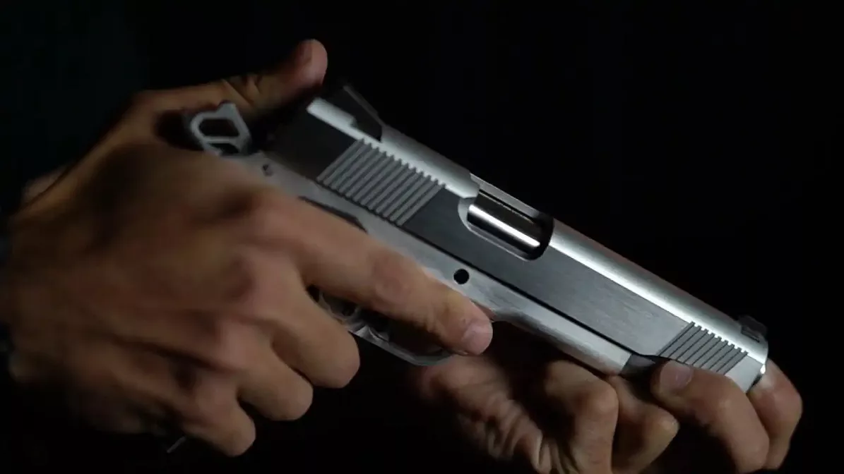 Pistola de plástico, arma de fuego