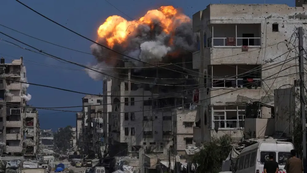 gaza-sigue-bajo-ataque-israeli-foto-ap-SNTYM43HUVDQHO5EUOYA7O4HXI