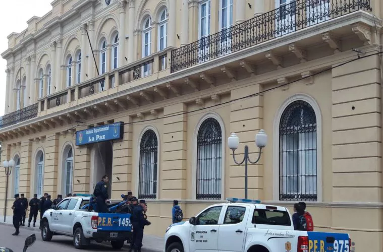 Policía de La Paz