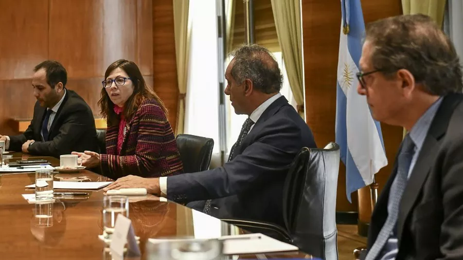 Batakis, Scioli y Pesce se reunieron con las alimenticias sobre los precios