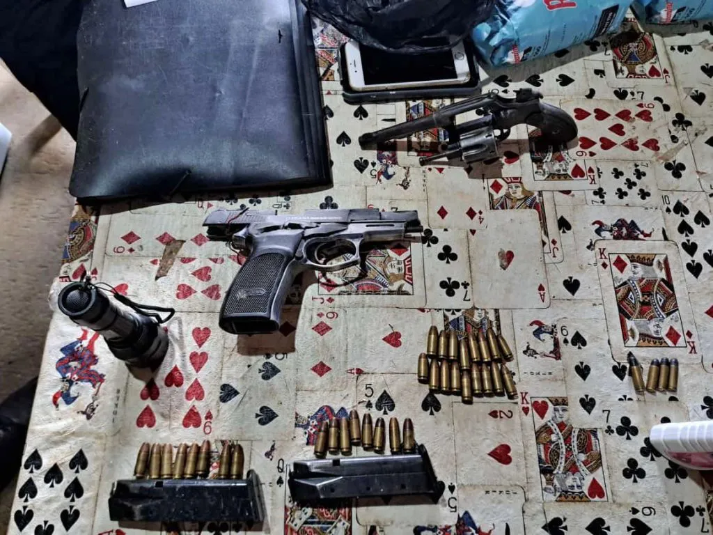 armas